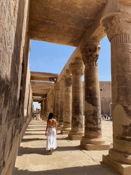 Clara y Leila en Egipto